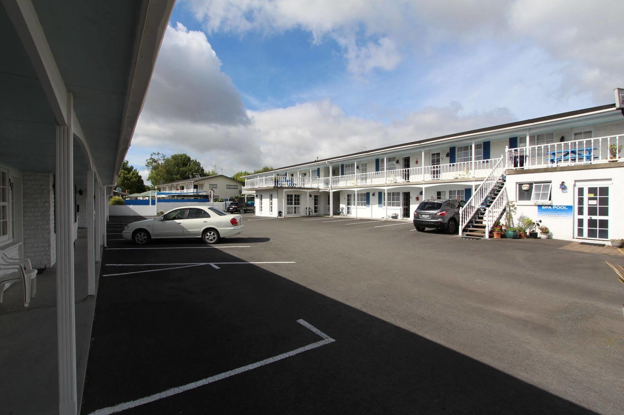 Boundary Court Motor Inn Hamilton Eksteriør bilde
